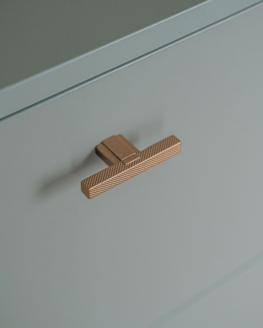 T-Diamond handle in brass
