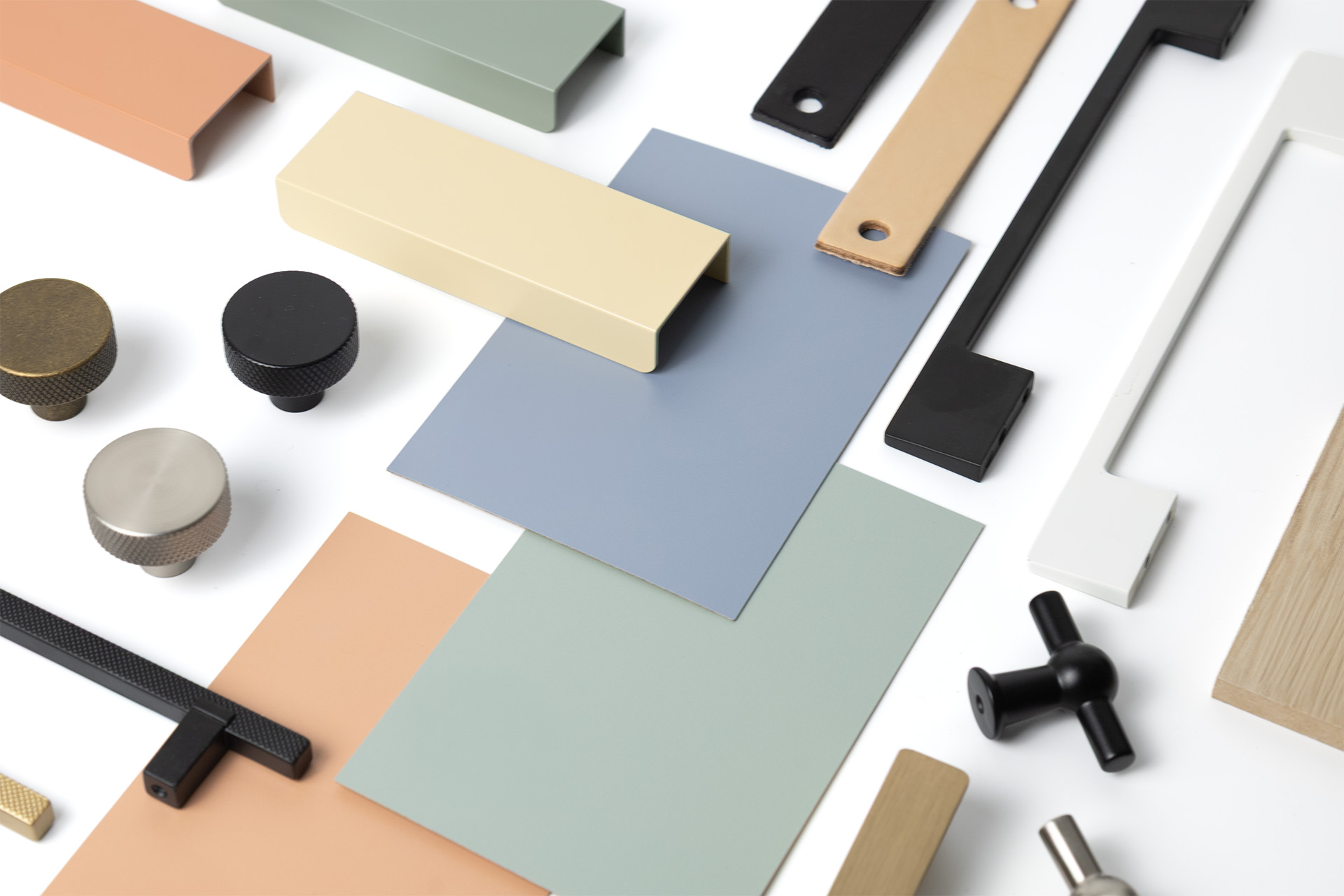 Sample package handles & colors | Custom Cabinets Online