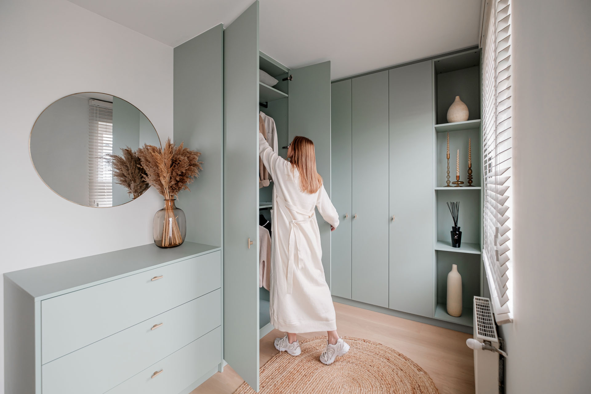 Amélioration de chambre - placard d'angle sur mesure