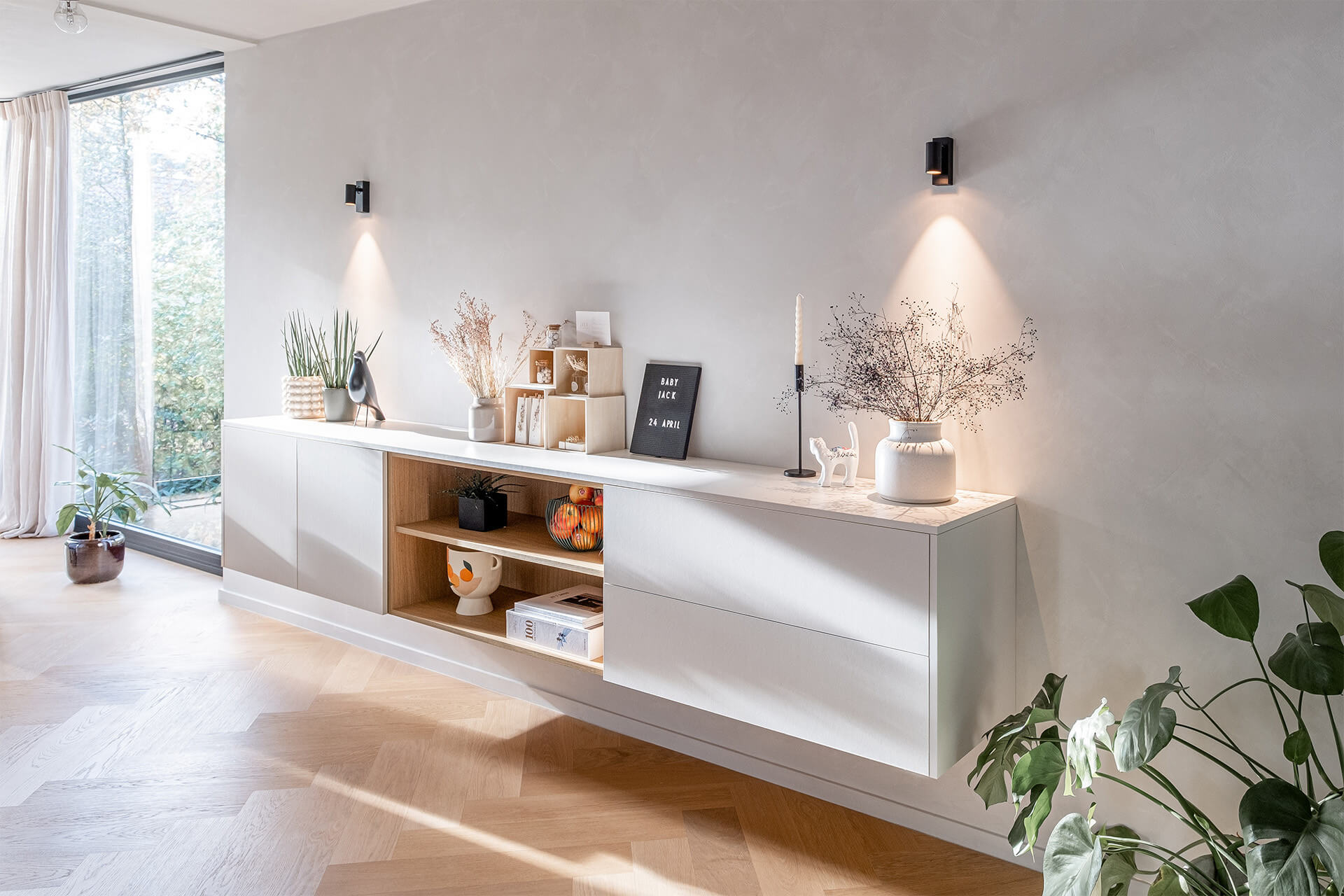 Made-to-measure buffet cupboard in Seashell and Essential Oak colours