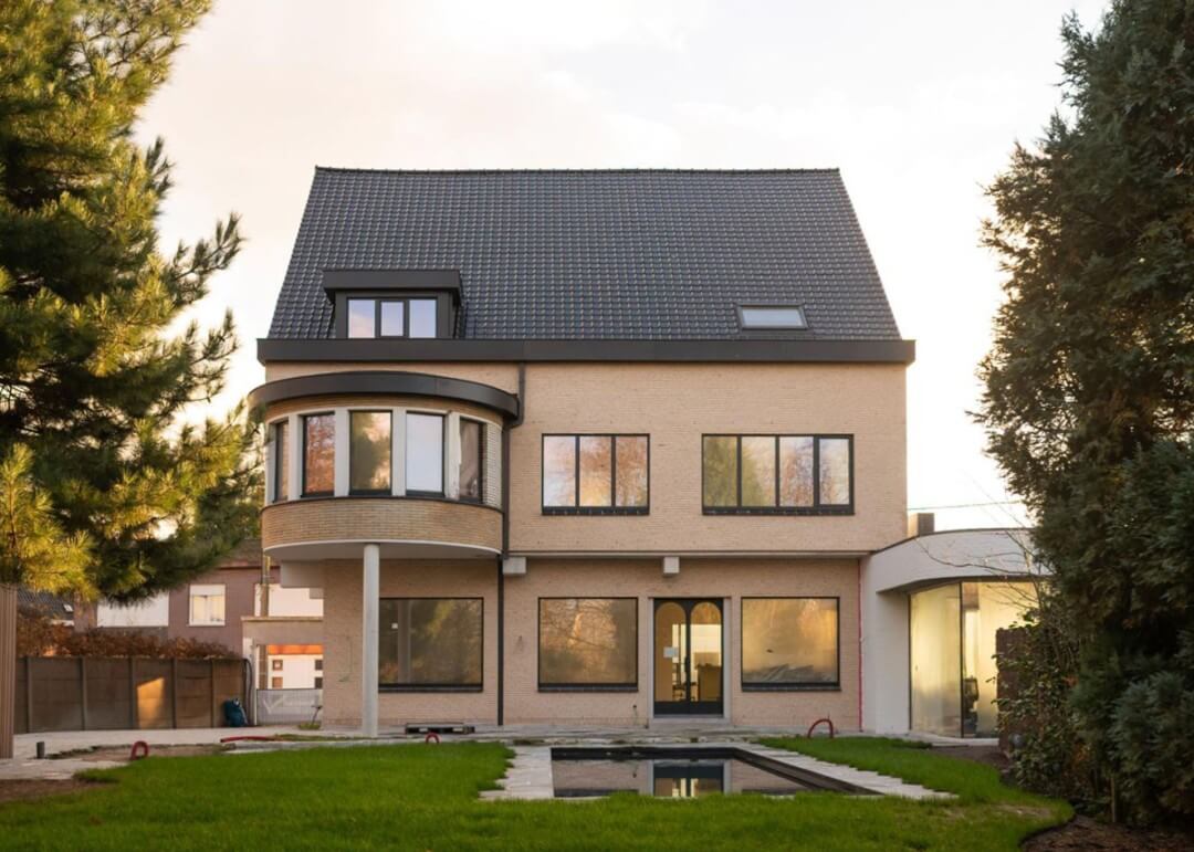 La façade arrière de la Sundae House 3.0 à Roulers