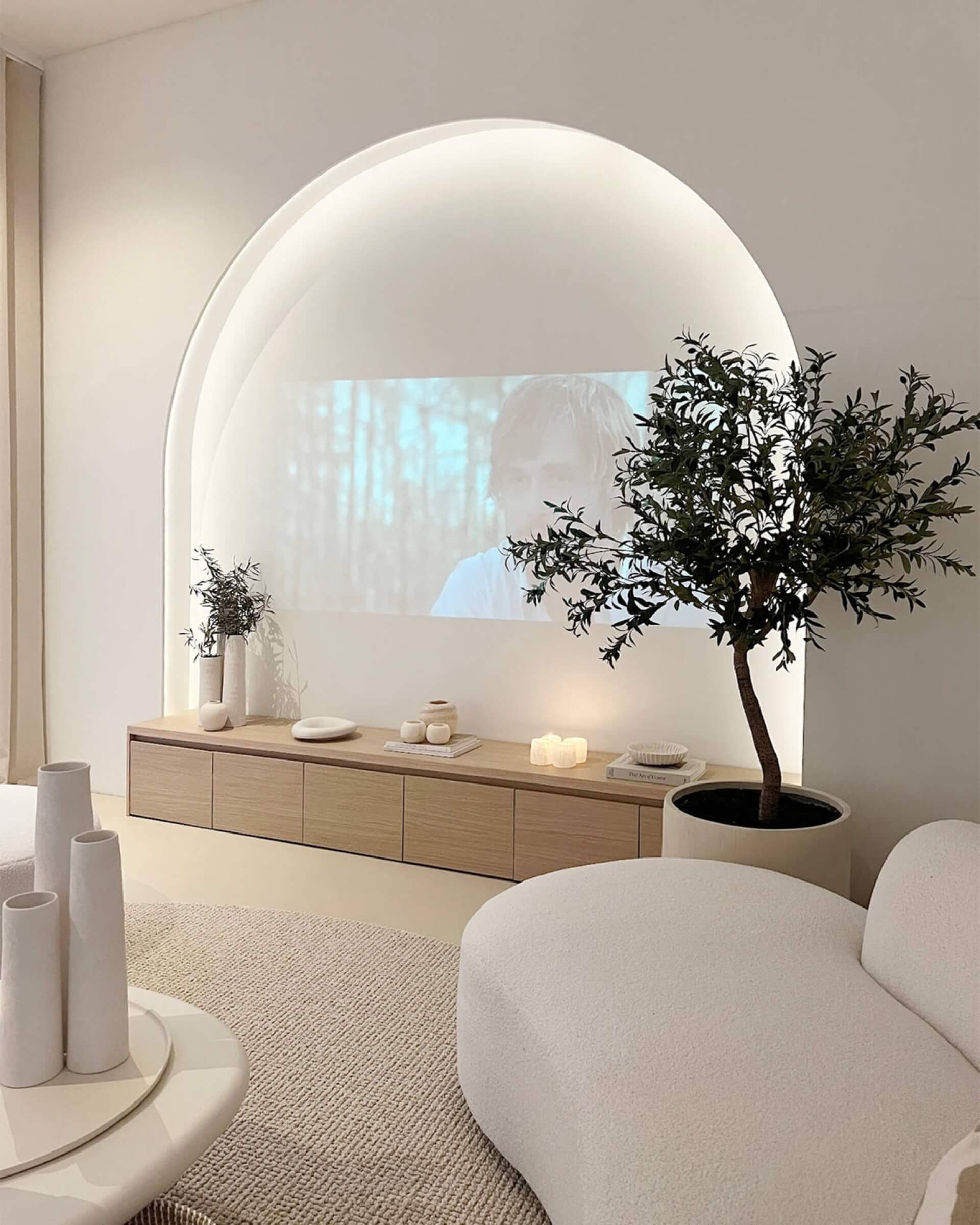 Tv meubel op maat in de kleur Atlas Oak met greeplijst