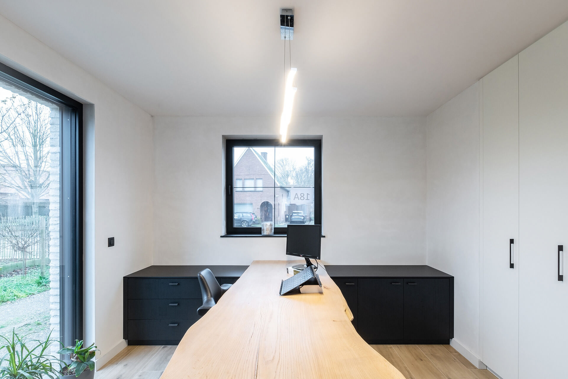 Armoires de bureau sur mesure