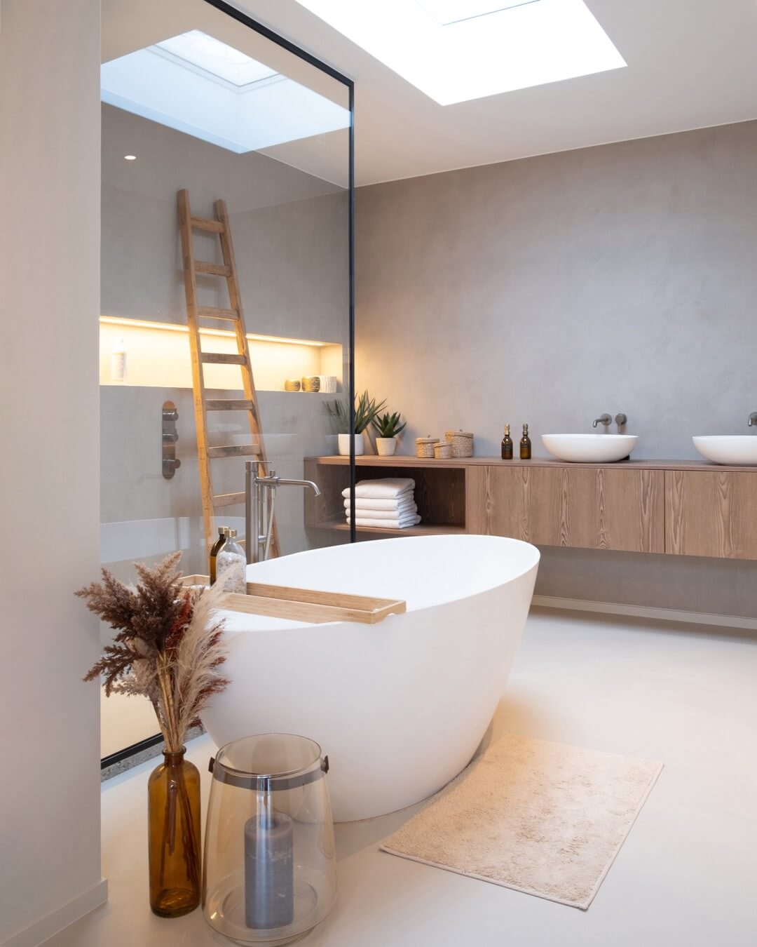 Badkamer dressoir in Sunlit Brown op maat gemaakt door Maatkasten Online